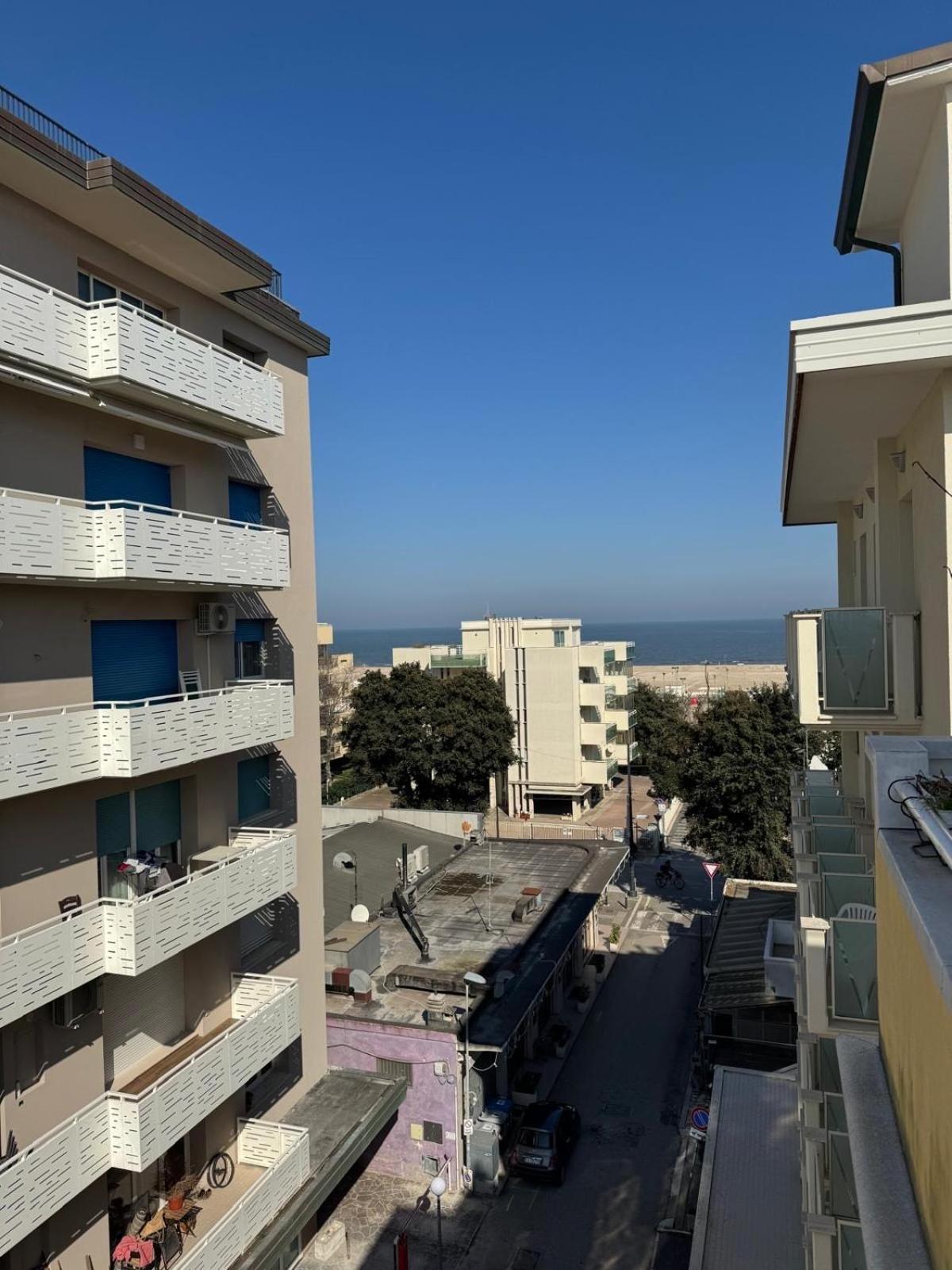 Hotel New Liston Римини Экстерьер фото